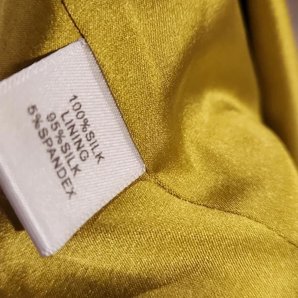 ❤️ NWOT! ST JOHN SILK FLORAL SLEEVELESS TOP, WATERCRESS MULTI, 10 - Picture 7 of 9